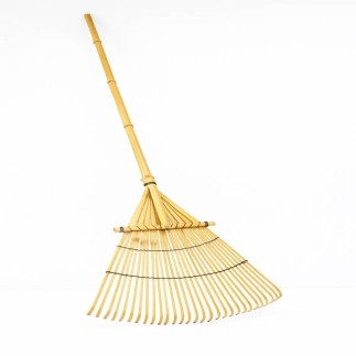 Natural Wood Leaf Rake 140 × 45 cm